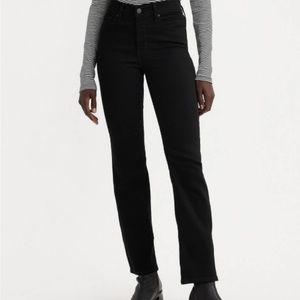 Levi’s Black 314 shaping straight jean